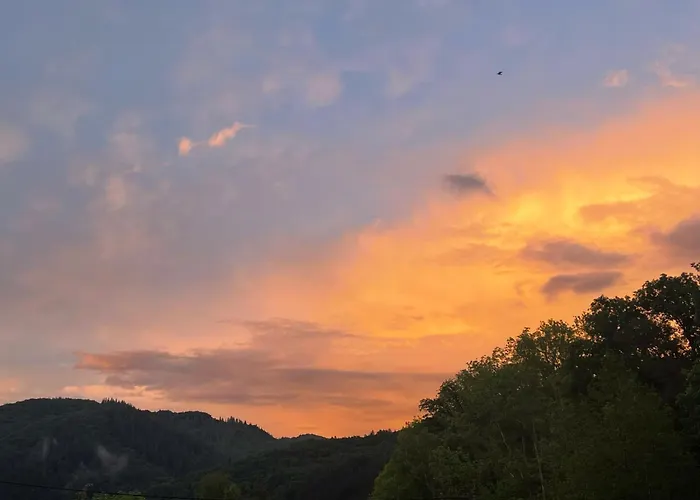 House With A View - Modernes In Der Eifel Ferienhaus *